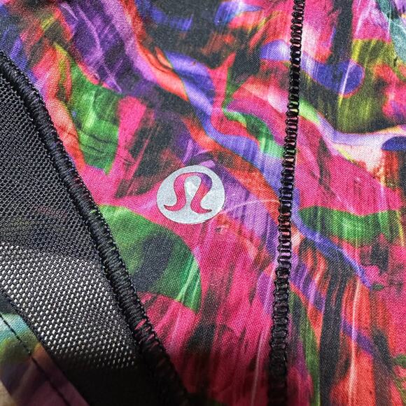 Lululemon Hotty Hot Low Rise Short 4" Hyper Flow Pink Multi Black Sz 4 Tall EUC - Picture 3 of 8
